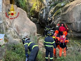 Auto precipita in un canale a Villagrande, 3 morti