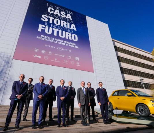 Mirafiori celebra l’arrivo della Fiat 500 Hybrid