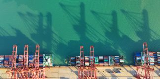 Cina: porti in attività mentre il commercio estero accelera (2)