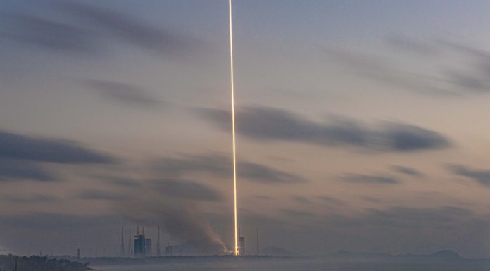 Cina: lanciato con successo un nuovo gruppo di satelliti internet (2)