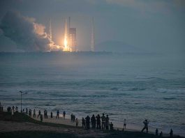 Cina: lanciato con successo un nuovo gruppo di satelliti internet (3)