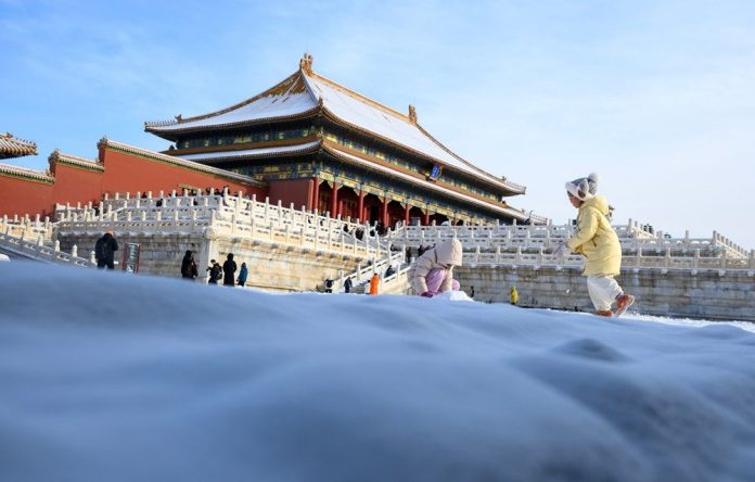CHINA-BEIJING-PALACE MUSEUM-SNOWFALL (CN)