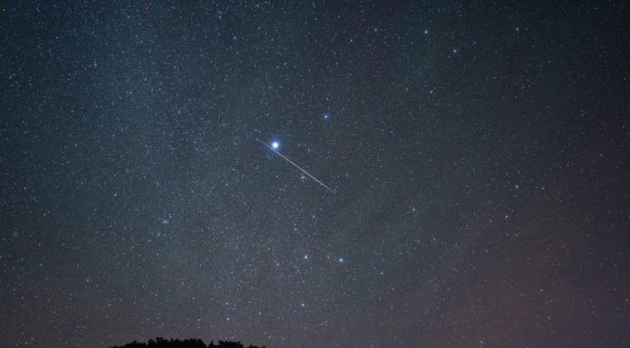 Cina: foto dello sciame meteorico delle Geminidi visto dal Sichuan (3)