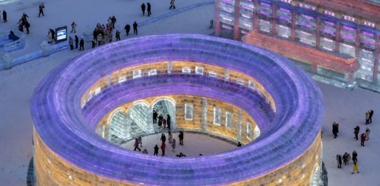 Cina: inaugurata la nuova stagione dell’Harbin Ice-Snow World (2)