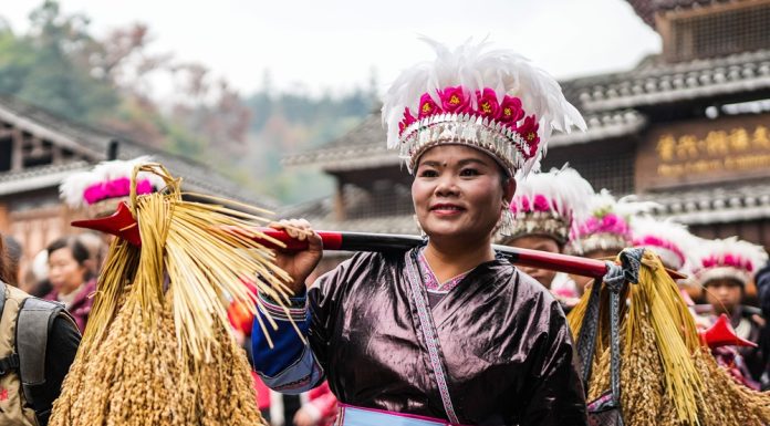 Cina: Capodanno Dong anima il villaggio di Zhaoxing nel Guizhou (2)