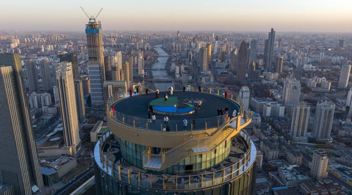 Cina: aperta al pubblico la piattaforma panoramica Jinwan Yunding a Tianjin (2)