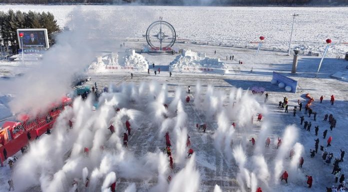 Cina: Mohe celebra il solstizio d’inverno con un festival culturale (2)