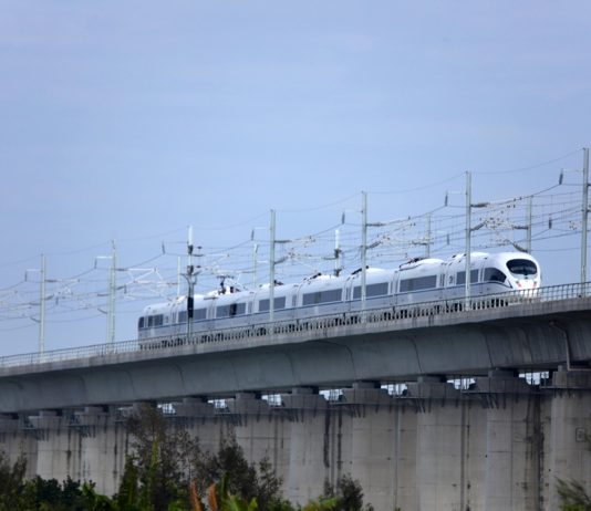 Cina: entra in funzione la ferrovia ad alta velocità Shantou-Shanwei (2)