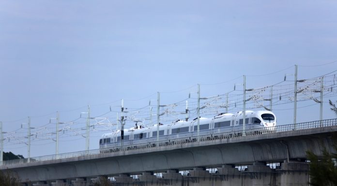 Cina: entra in funzione la ferrovia ad alta velocità Shantou-Shanwei (2)