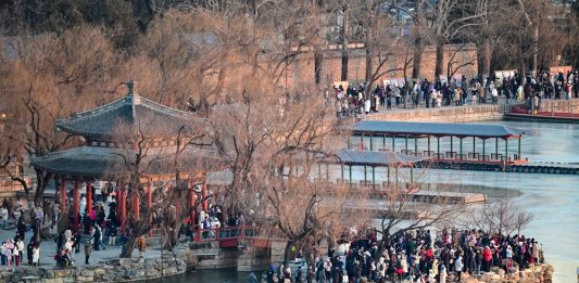 Cina: il fascino invernale del Ponte dei diciassette archi di Pechino (2)