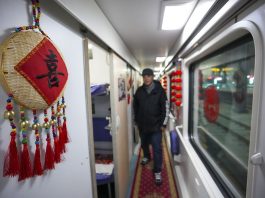 Cina: in funzione il primo treno invernale dedicato alla cultura del Nord-Est (3)