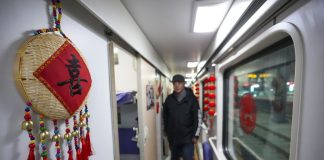 Cina: in funzione il primo treno invernale dedicato alla cultura del Nord-Est (3)