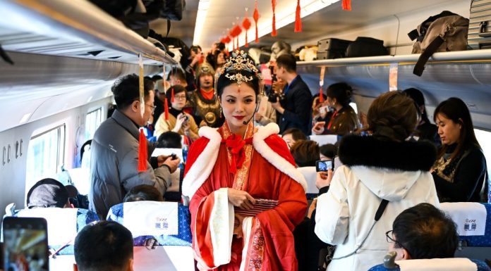 Cina: entra in funzione ferrovia ad alta velocità Baotou-Yinchuan (2)