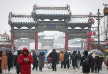 Cina: forti nevicate imbiancano Shenyang nel Liaoning (3)