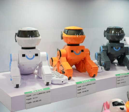 Cina: Guangdong sviluppa industria dei giocattoli basati sull’IA (3)