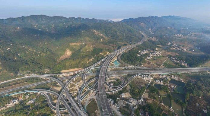 Cina: inaugurata nuova autostrada nel Guangdong (1)