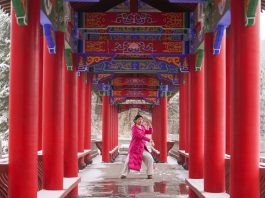 Cina: i paesaggi dell’ottobre lunare fanno da sfondo alla vita quotidiana (2)