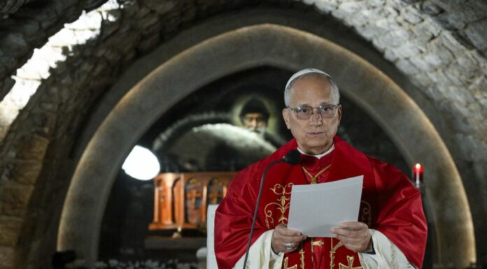 Papa Leone XIV “Sperare sempre anche se rimbombano le armi”