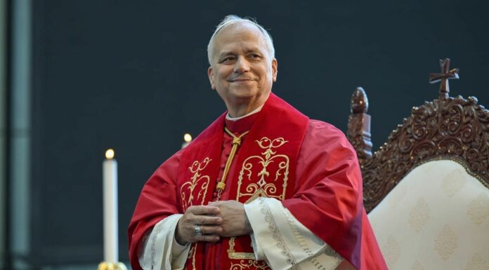 Papa Leone a Beirut “Ascoltare il grido dei poveri”