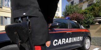 Napoli, si costituiscono gli autori dell’accoltellamento di un 18enne: 4 fermati