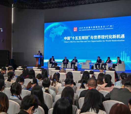 Esperti, da 15esimo Piano quinquennale Cina opportunità per il mondo