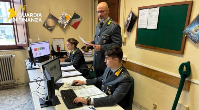 Sequestro beni per 400 mila euro a famiglia di imprenditori della nautica a Lucca