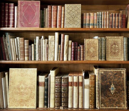 Compie 100 anni la Libreria Antiquaria Mediolanum