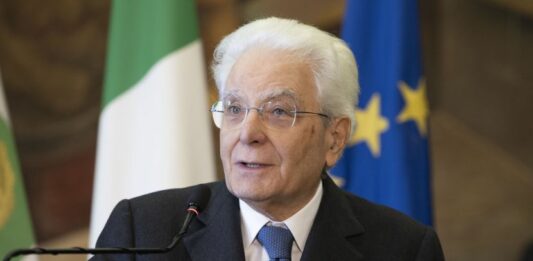Mattarella “Paradossale il principio di muovere guerra per fare la pace”