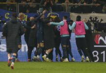 Lazio eroica, resta in 9 ma vince a Parma