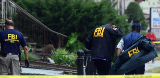 Due morti e nove feriti in sparatoria in Università negli Usa, caccia al killer