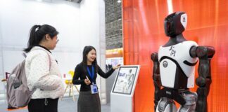 Cina, l’industria IA del Paese supererà 1,2 trilioni di yuan nel 2025