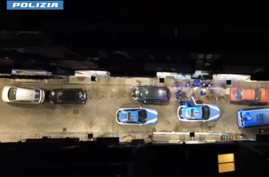 geronimo it picchia-la-moglie-arrestato-dalla-polizia-44enne-ai-domiciliari-lontano-da-casa-A30932 011