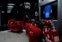 Lo spirito del Natale Incontra Vespa nel cuore di Milano