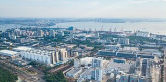 Cina, inaugurato il sito per i servizi internazionali del porto di Hainan