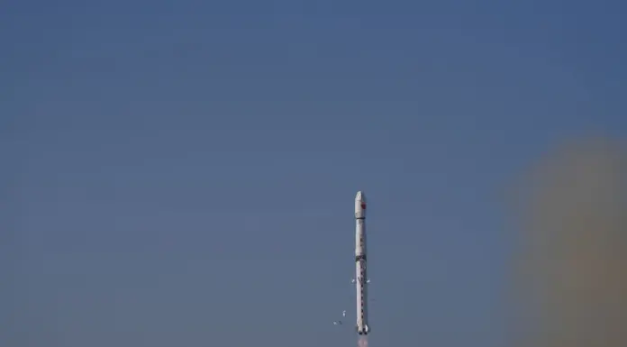 Cina, lanciato un nuovo satellite nello spazio
