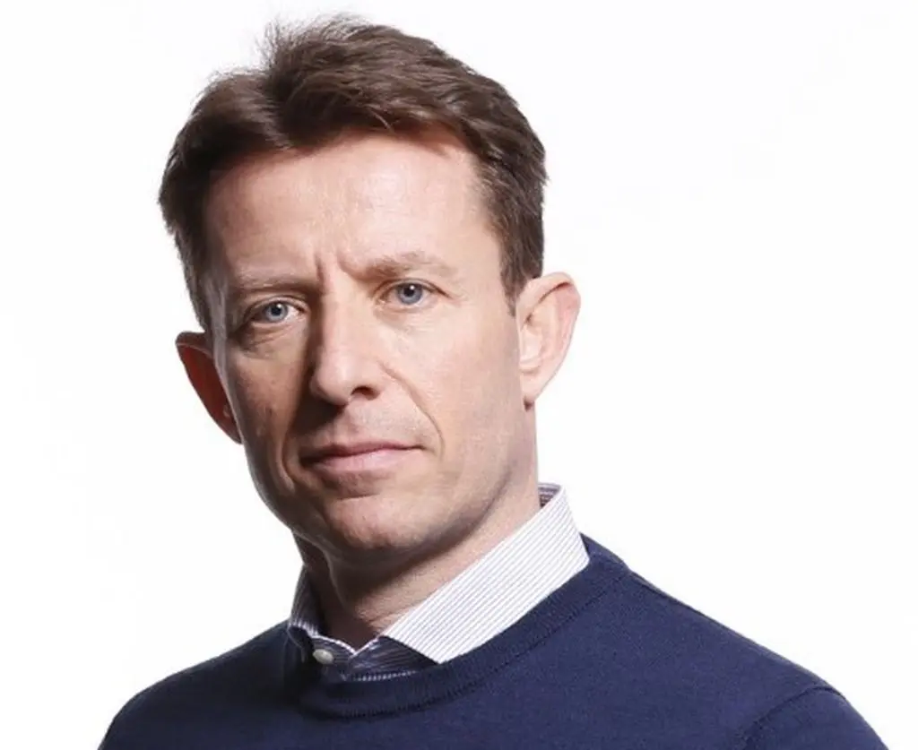 geronimo it due-cani-scappano-di-casa-ed-entrano-in-autostrada-salvati-da-una-ragazza-riccionese-che-y-riuscita-a-farli-salire-sulla-sua-panda-e-finita-bene-a37849 009