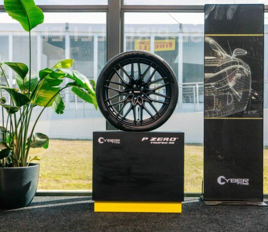 Il sistema Pirelli Cyber Tyre premiato in tutto il mondo