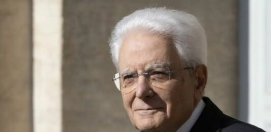 Mattarella “Una democrazia di astenuti e assenti è più fragile”