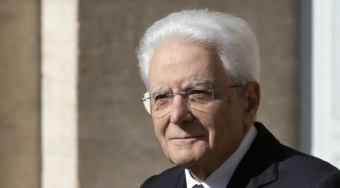 Mattarella “Una democrazia di astenuti e assenti è più fragile”