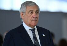 Forza Italia, Tajani “Volti nuovi? Non sono attaccato alla poltrona”