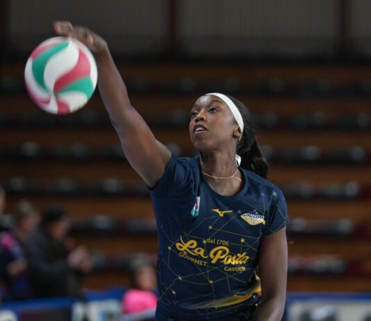 Fischi e offese razziste: lo sfogo di Adhu Malual “Basta stare zitti”