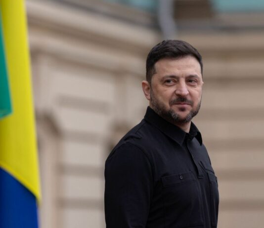 زيلينسكي: من دون الضغوط والعقوبات لن تتوقف روسيا