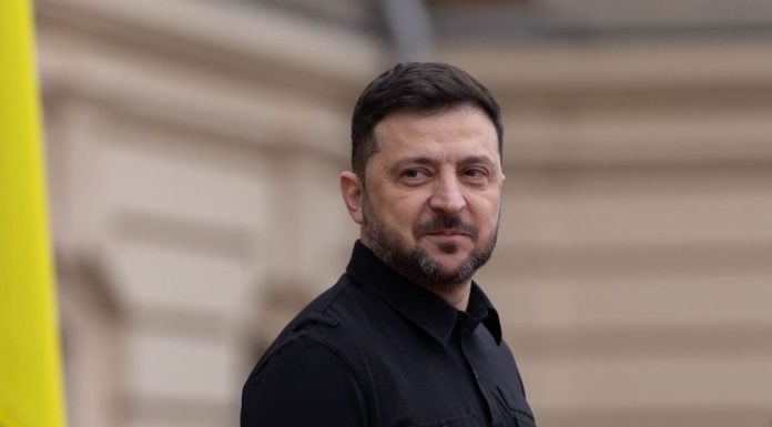 Zelensky “Senza pressioni e sanzioni la Russia non si fermerà”