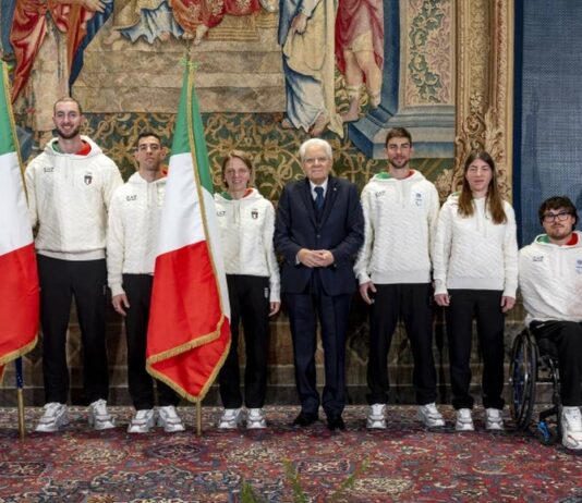 Milano-Cortina alle porte, Mattarella consegna il Tricolore agli alfieri azzurri