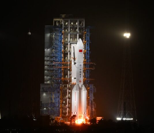 La Cina lancia il razzo Long March-12A Y1, secondo stadio in orbita