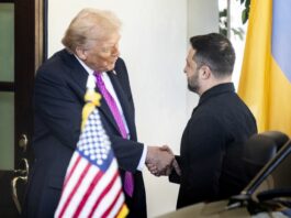 Vertice sull’Ucraina, Trump “Molto vicini alla pace”. Zelensky “Colloqui positivi”