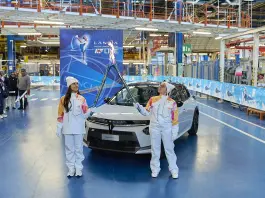Lancia celebra il passaggio della Fiamma Olimpica nello stabilimento di Melfi