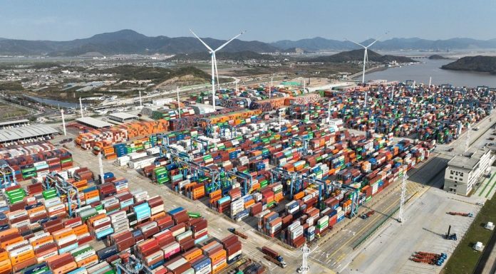 Cina: porto di Ningbo-Zhoushan, nuovo record mondiale nel traffico container (2)