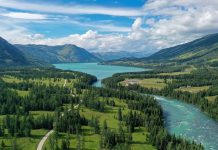 Cina: afflusso turisti internazionali contribuisce a illuminare Xinjiang (2)