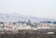 Cina: arriva la neve a Pechino, imbiancata la capitale (2)